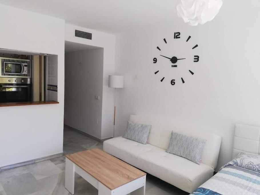 Estudio Cosmopolita Marbella Ngoại thất bức ảnh